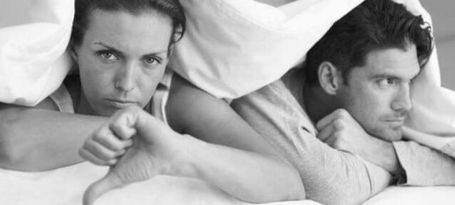 Un home ten problemas de potencia